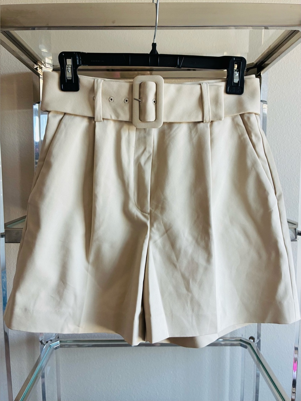 Babaton Aritzia 4 Beige Belted Tailored Shorts